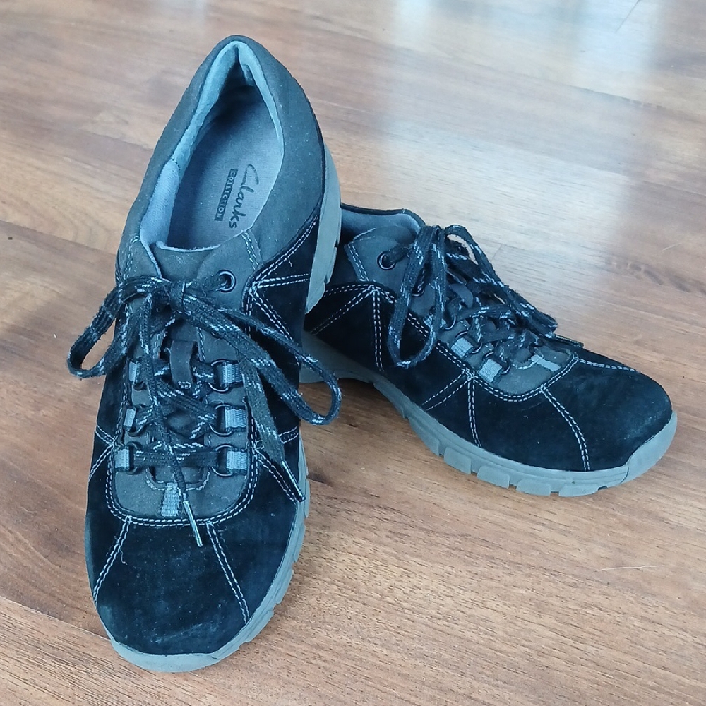 Clarks Athletic Style Casual Shoes, Size 8.5